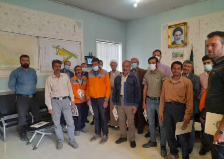 تجلیل از کارگران خدوم شهرداری